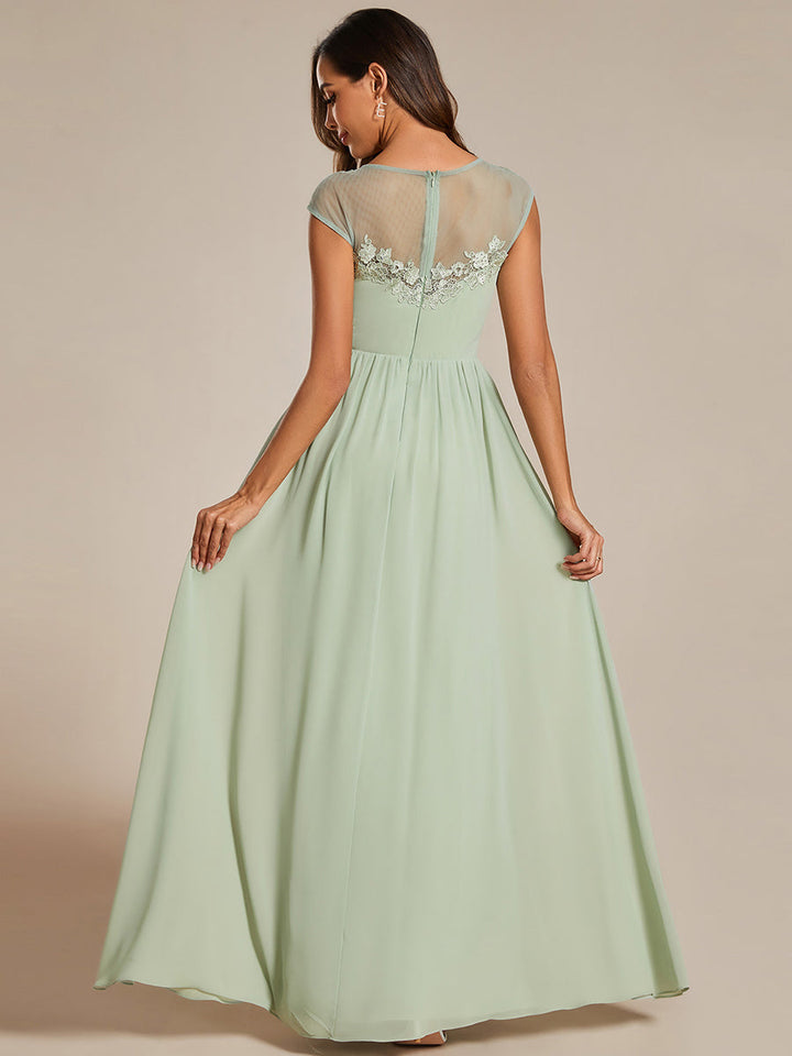 Embroidery Round Neck Floor Length Bridesmaid Dress With Raglan Sleeves - CALABRO®