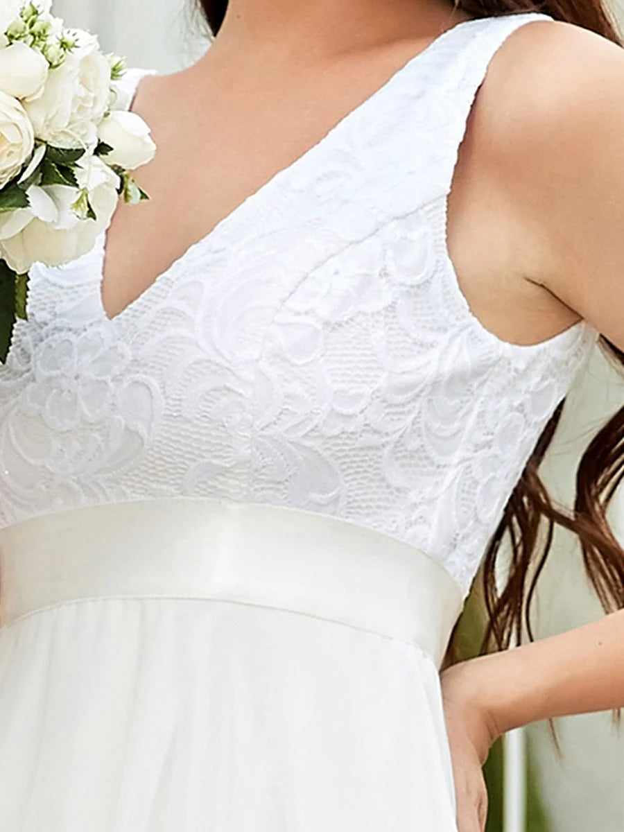 V Neck Lace Chiffon Elegant Wedding Dress - CALABRO®