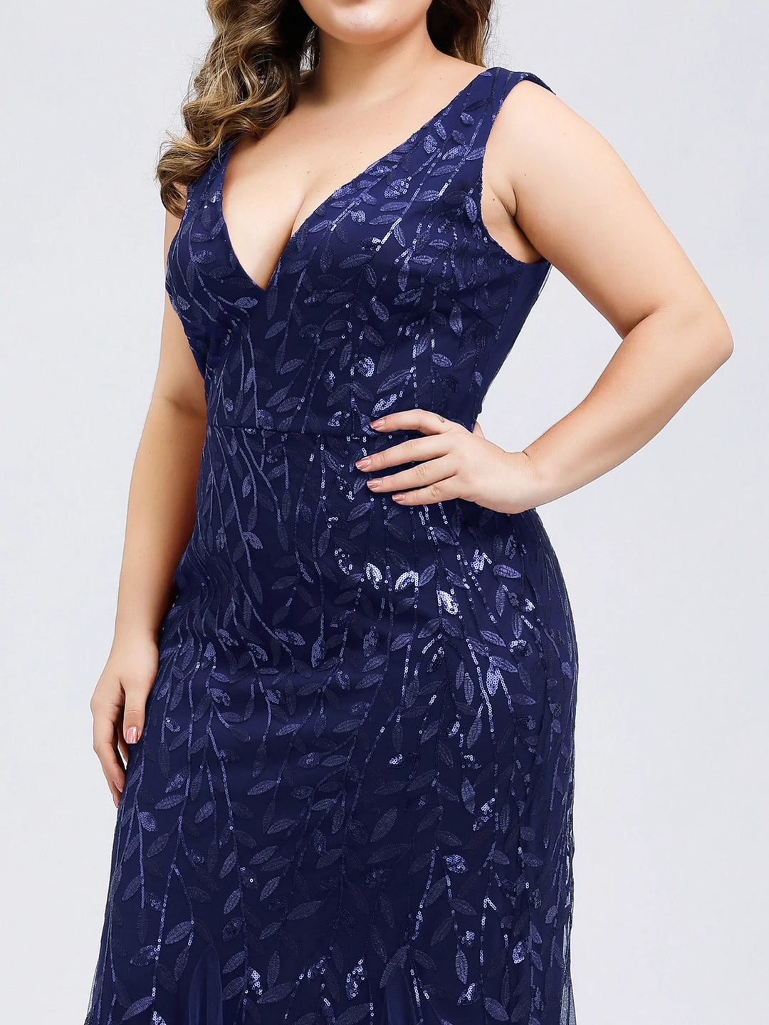 Sparkly Long Sleeve V-Neck Plus Size Evening Dress - CALABRO®