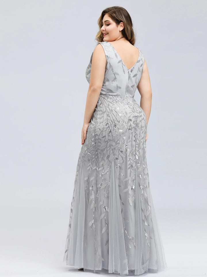 Sparkly Long Sleeve V-Neck Plus Size Evening Dress - CALABRO®